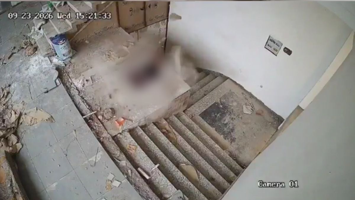 Worker dies after falling from third floor of Indian school while carrying out painting work