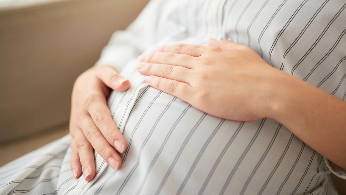 Woman gives birth aboard commuter train in Indonesia.jpg